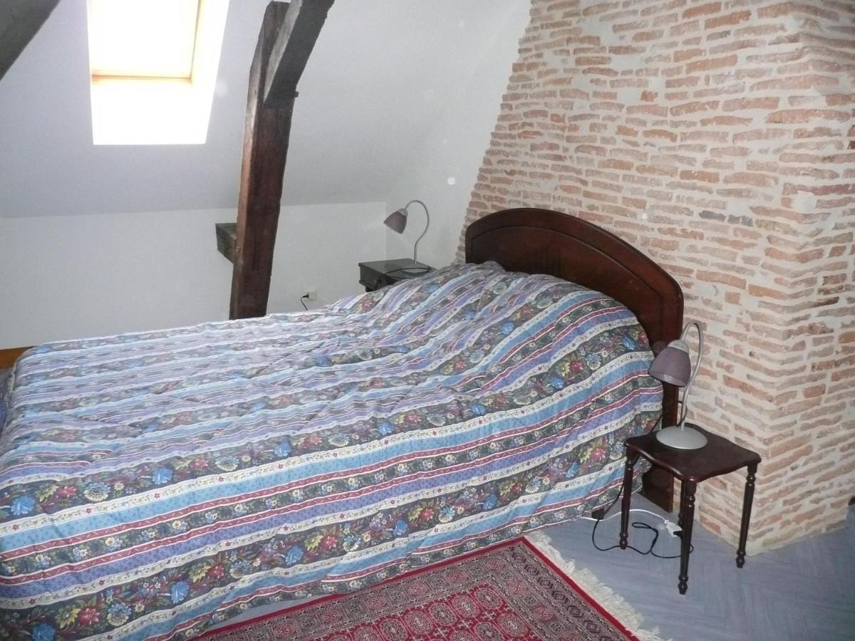Gite La Chapelle Nailhac Exterior foto